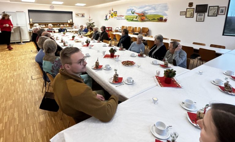 Weihnachtliche Stimmung beim Adventskaffeé