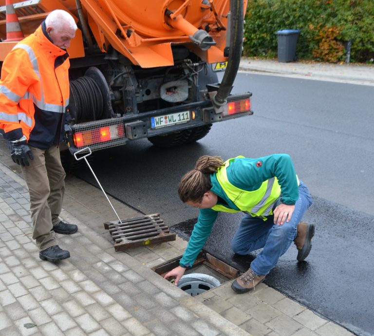 Gemeinsames Projekt reduziert Mikroplastik in Gewässern