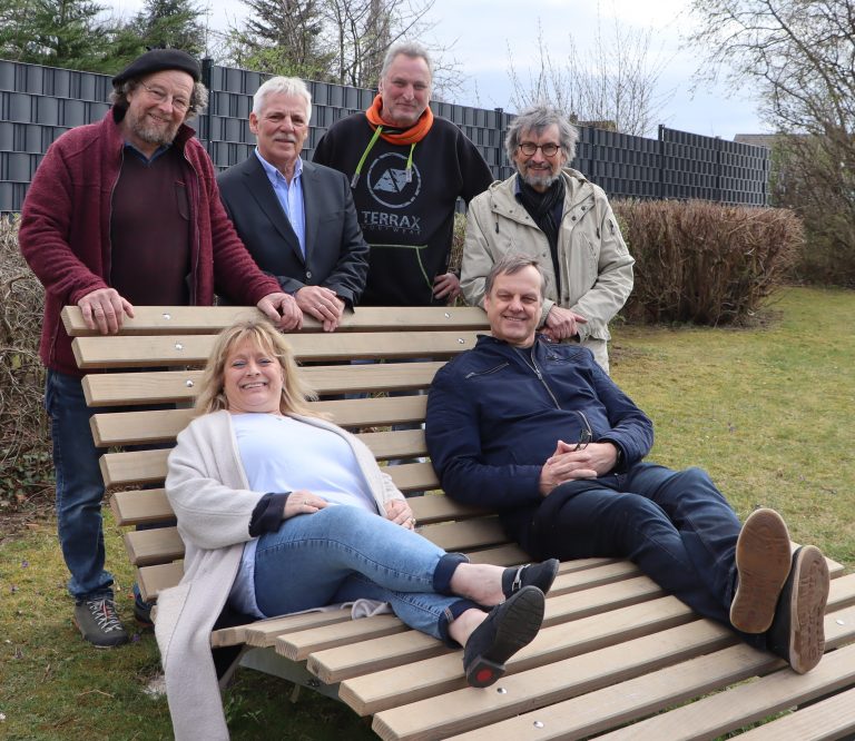Chillen auf dem Mehrgenerationenplatz in Destedt Chillen auf dem Mehrgenerationenplatz in Destedt