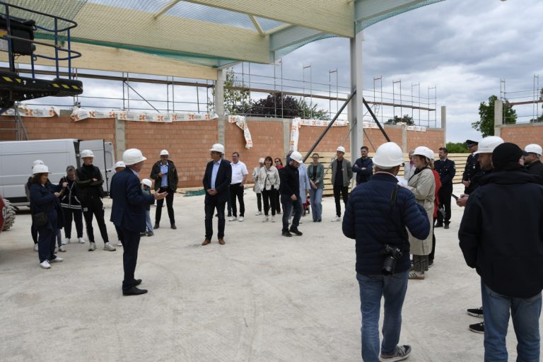 Richtfest beim REWE Markt „Ost“ mit klarem Terminziel zur Eröffnung