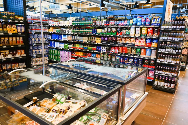 REWE „Ost“ – das Lächeln macht den Unterschied