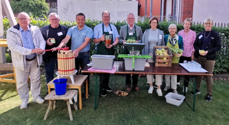 Gärtnermuseum: Apfeltag lockte Besucher aus nah und fern