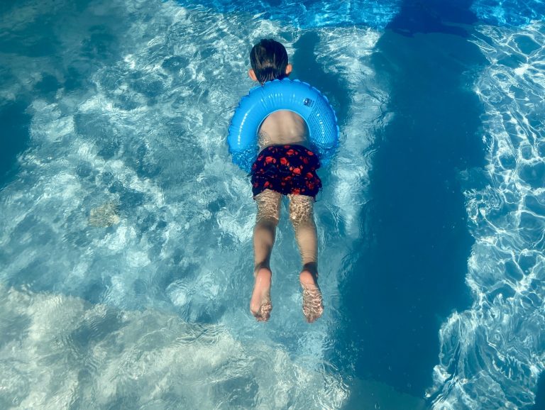 Schwimmen lernen noch vor Beginn der Schulzeit – Antrag von SPD und Grünen in Cremlingen