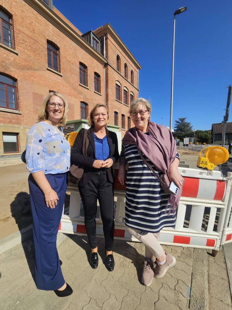 Authentischer Ort zum Wohnen für junge Menschen Authentischer Ort zum Wohnen für junge Menschen