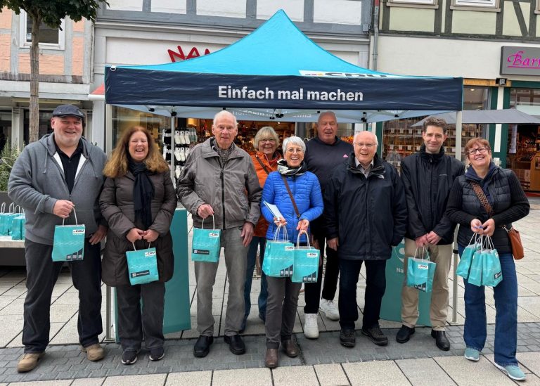 CDU-Erntedankstand: Bürgerdialog im Mittelpunkt CDU-Erntedankstand: Bürgerdialog im Mittelpunkt