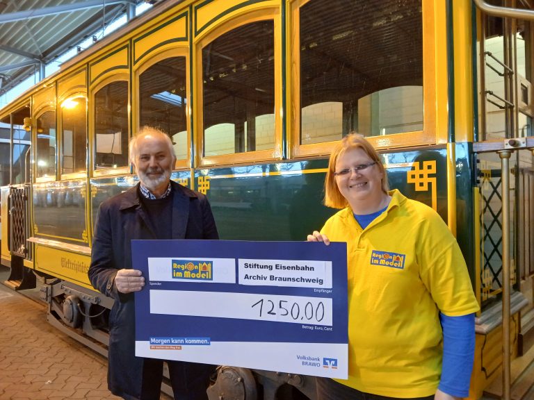Spende an die Stiftung Eisenbahn Archiv Braunschweig von Region im Modell