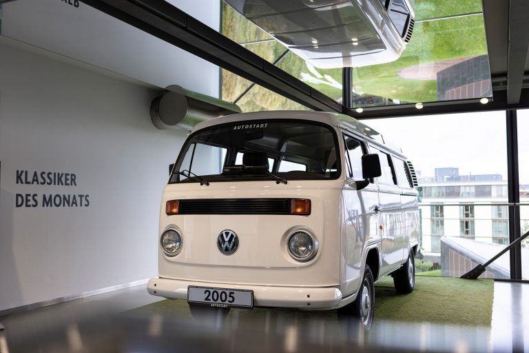 Zeithaus-Klassiker des Monats: 20 Jahre Volkswagen T2c „Kombi“ (2005)