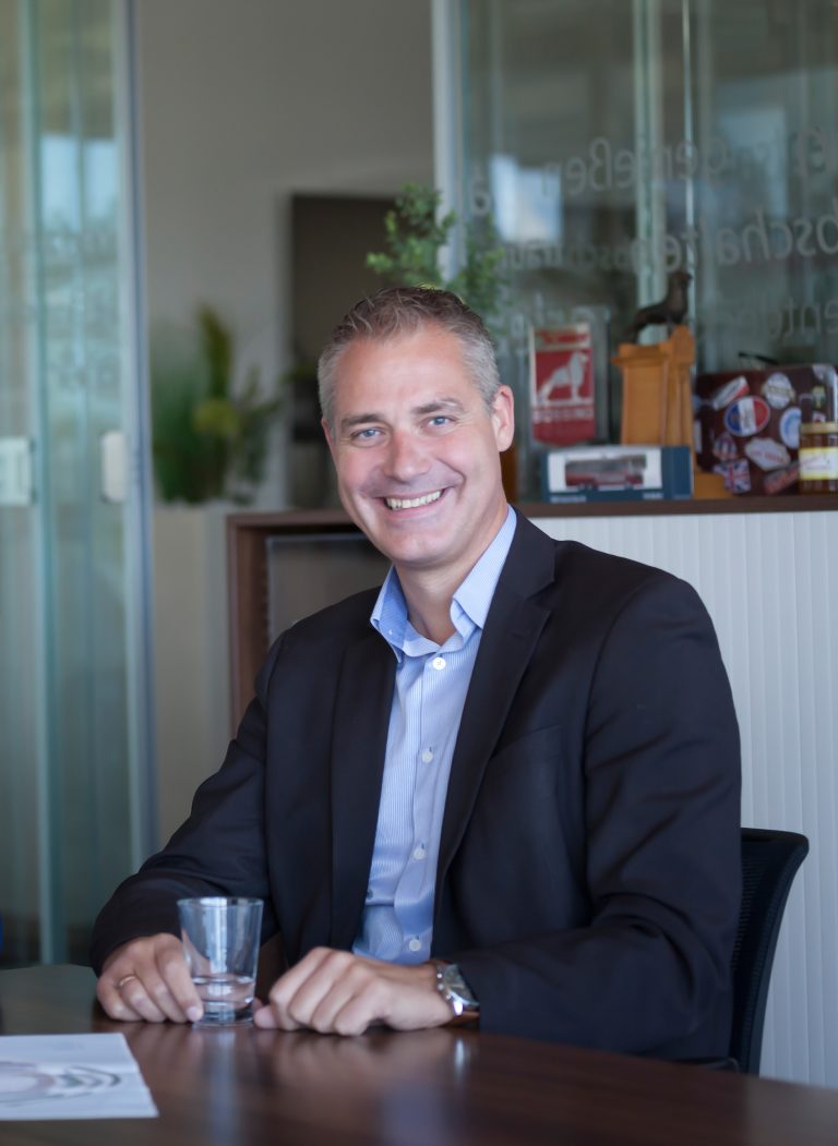 Philipp Cantauw wurde einstimmig in den Vorstand des Internationalen Busreiseverbandes