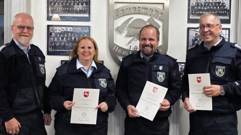 Ehrung für Hochwasserhelfer bei der Feuerwehr Hemkenrode