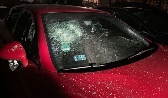 Beschädigter Porsche