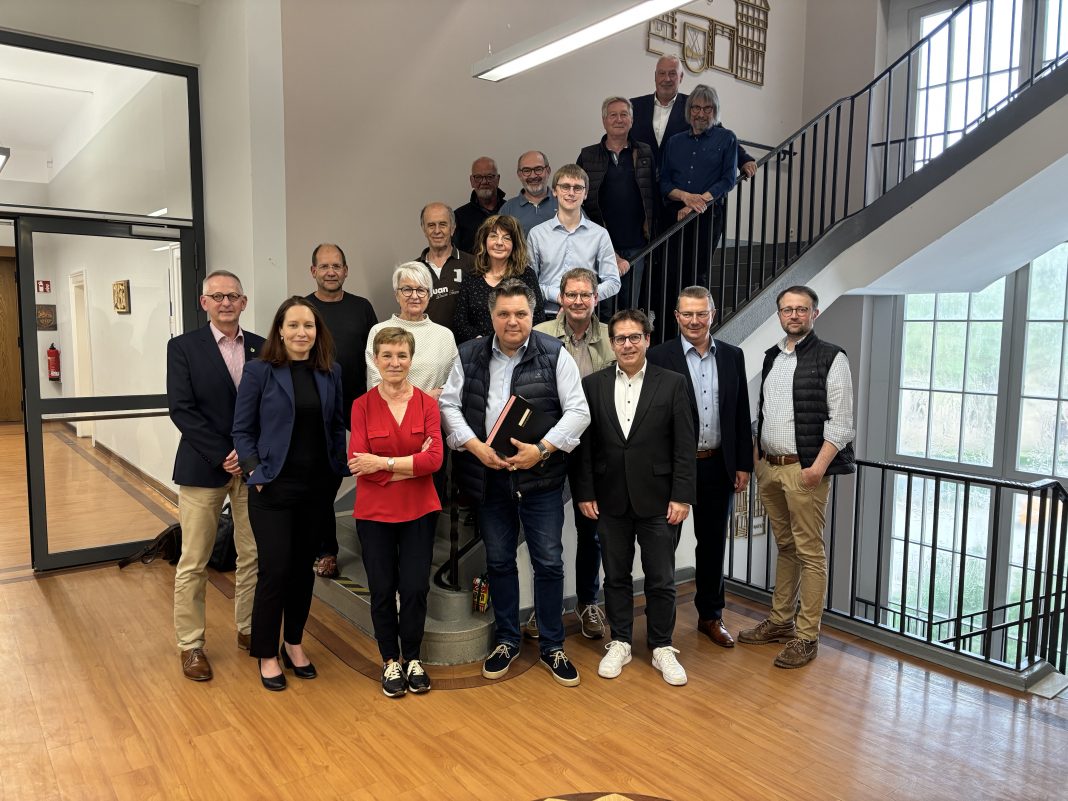 Rat der Stiftung Zukunftsfonds Asse_Gruppenfoto.jpeg(1)