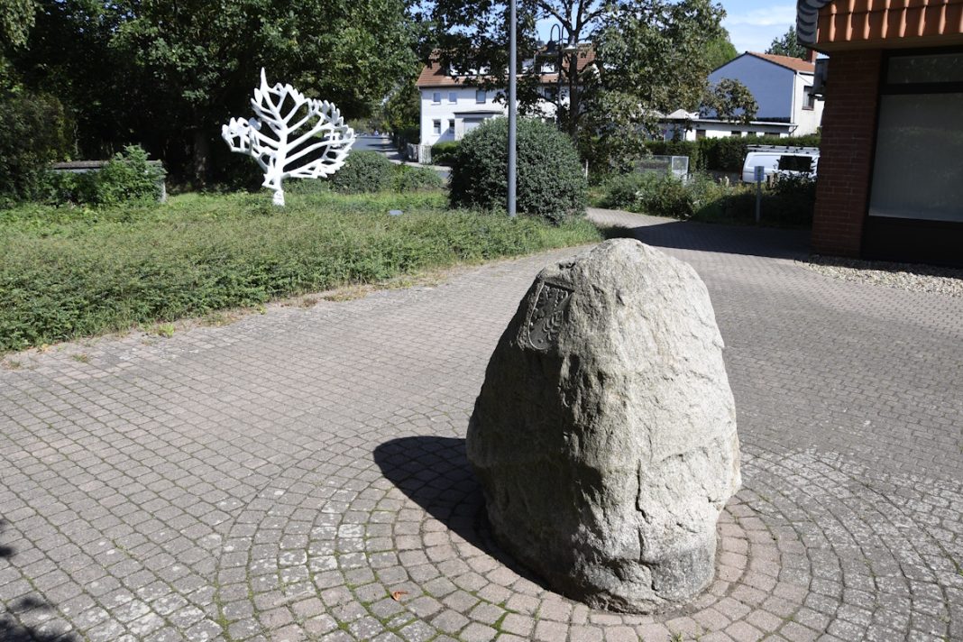 Titel Dorfplaqtz